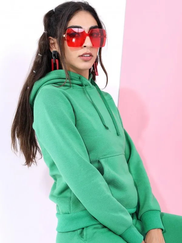  Tokyo Talkies Women Green Solid Pullover Hood Sweatshirts