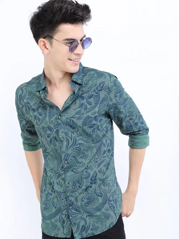  Highlander Men Olive Printed Slim Fit Casual Shirts
