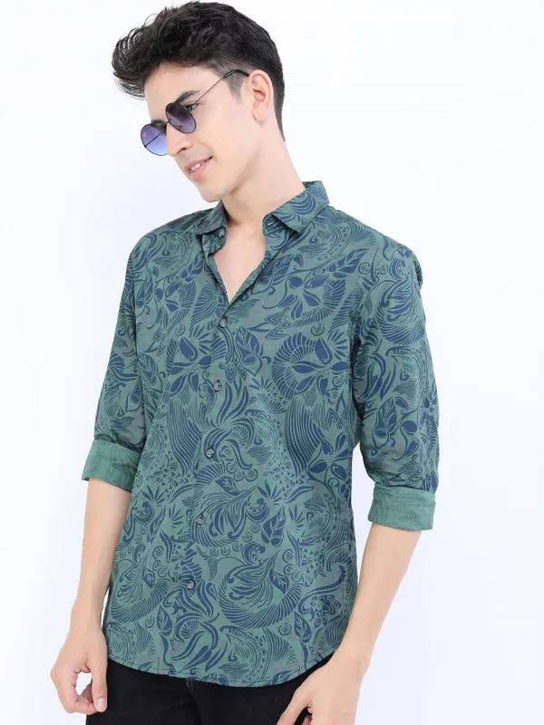  Highlander Men Olive Printed Slim Fit Casual Shirts