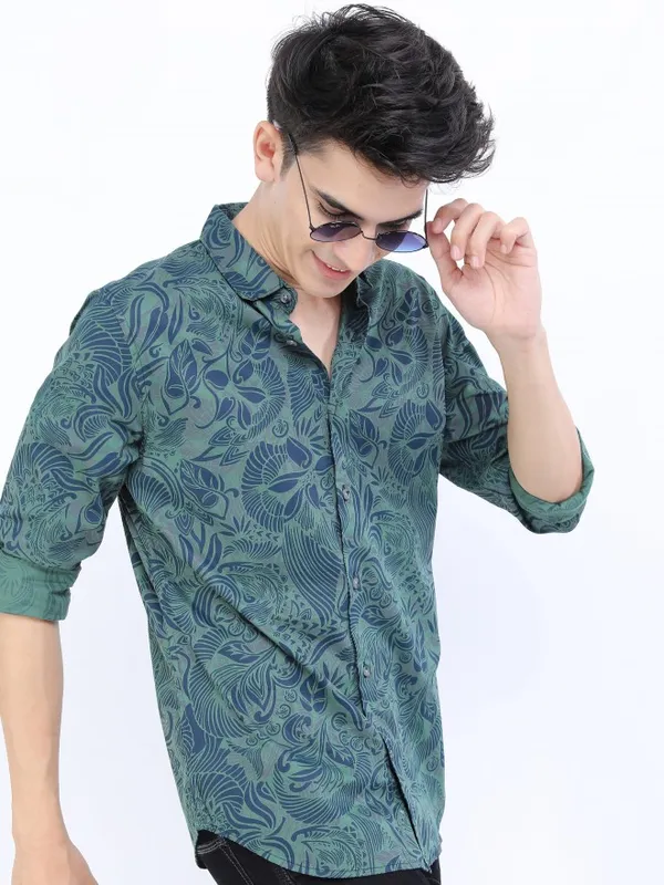  Highlander Men Olive Printed Slim Fit Casual Shirts