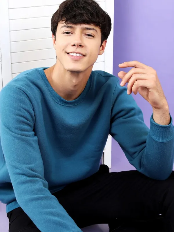  Highlander Men Teal Round Neck Pullover Sweatshirts