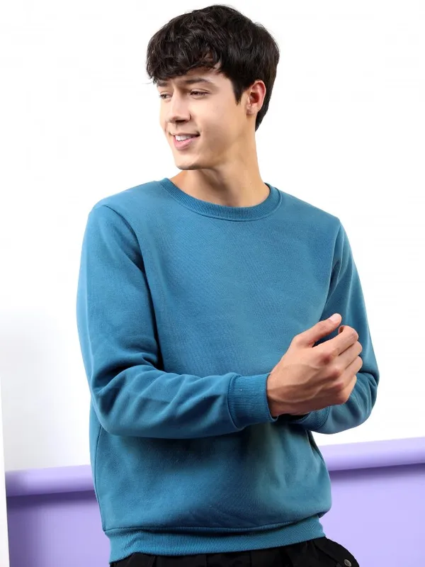  Highlander Men Teal Round Neck Pullover Sweatshirts