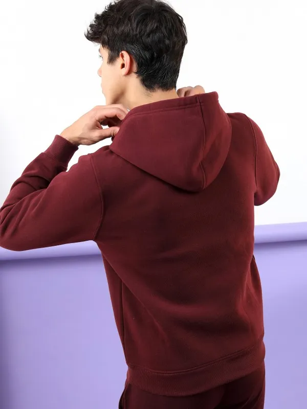  Highlander Men Burgundy Hood Pullover Sweatshirts