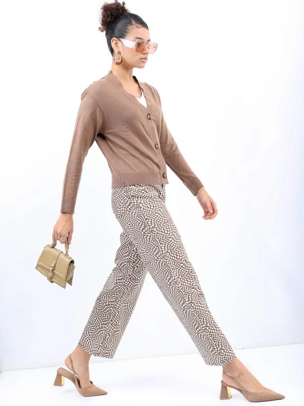 Women Solid Sweaters