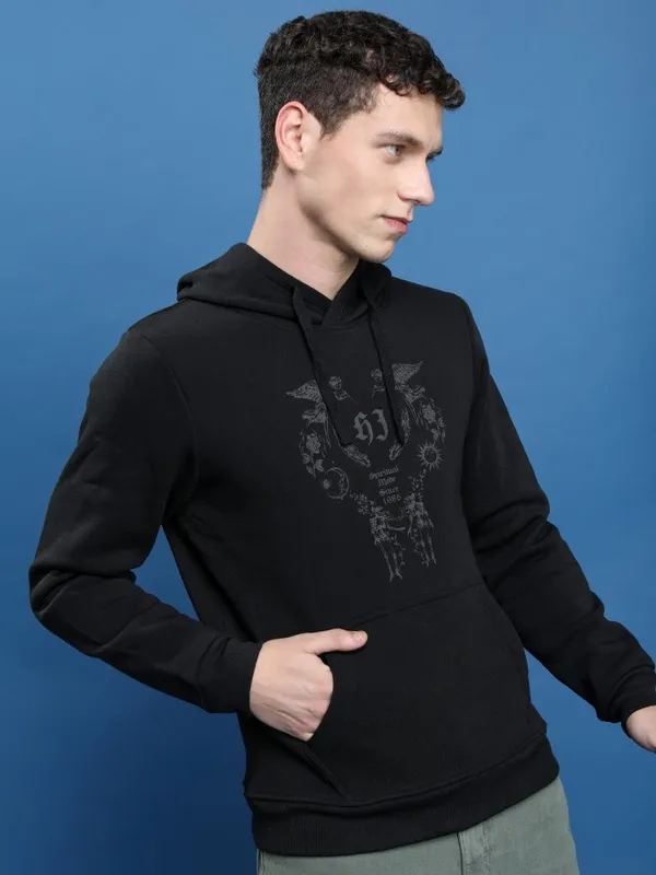  Highlander Men Black Hood Pullover Sweatshirts