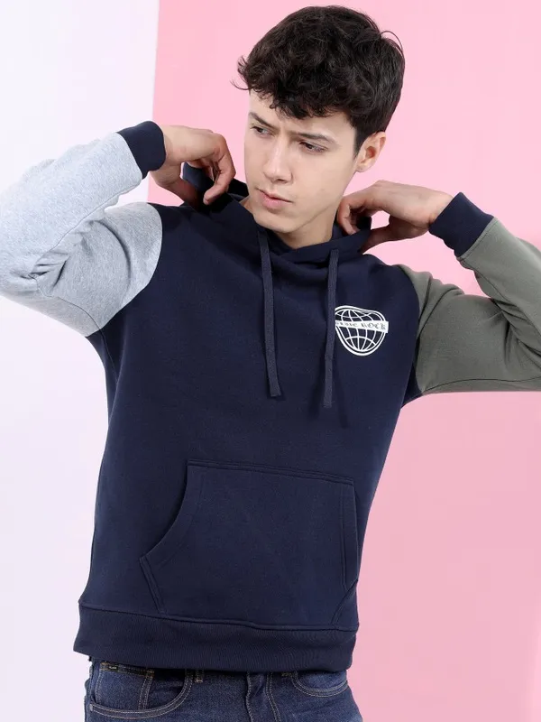  Highlander Men Navy Blue Hood Pullover Sweatshirts