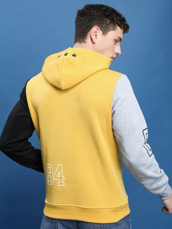  Highlander Men Yellow Hood Pullover Sweatshirts