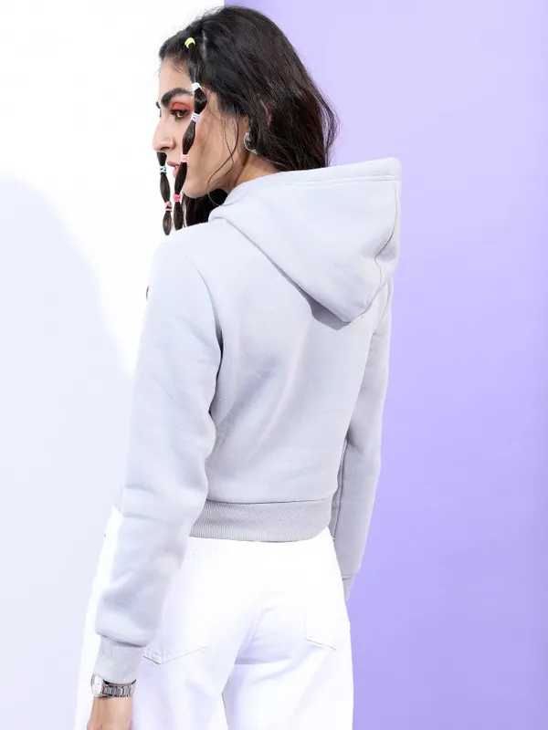  Tokyo Talkies Women Grey Solid Pullover Hood Sweatshirts