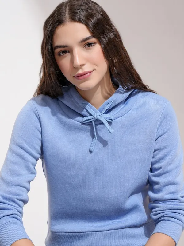  Tokyo Talkies Women Blue Solid Pullover Hood Sweatshirts