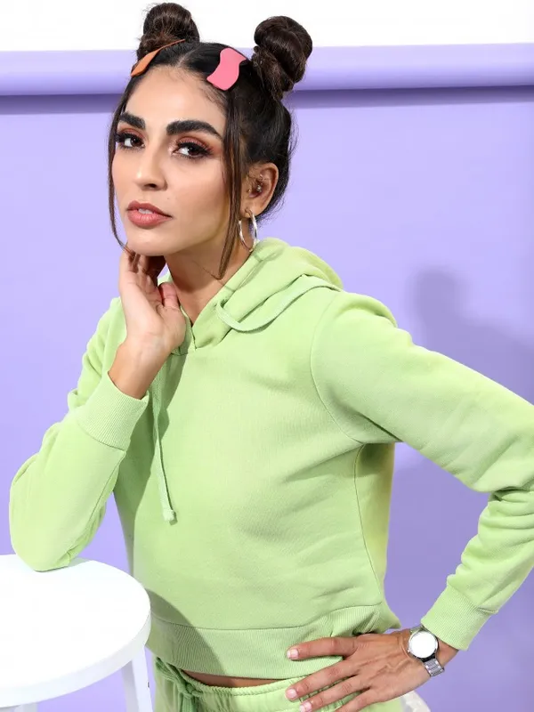  Tokyo Talkies Women Green Solid Pullover Hood Sweatshirts