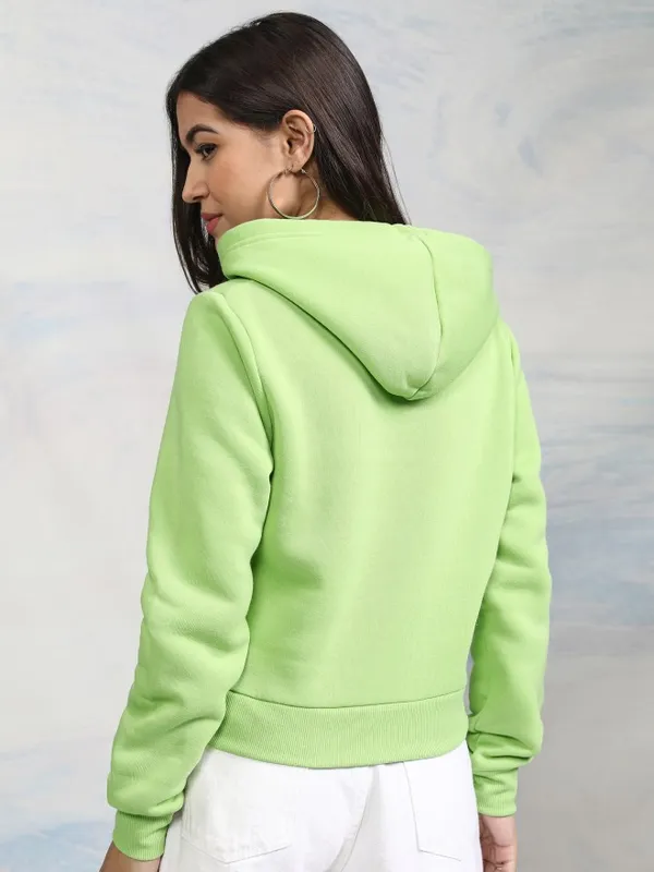  Tokyo Talkies Women Green Solid Pullover Hood Sweatshirts