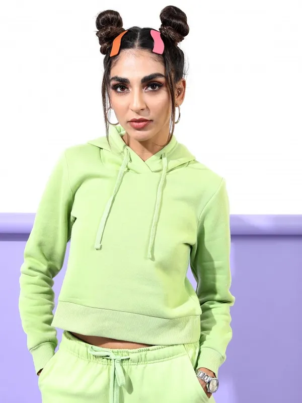  Tokyo Talkies Women Green Solid Pullover Hood Sweatshirts