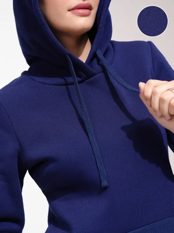  Tokyo Talkies Women Navy Blue Solid Pullover Hood Sweatshirts