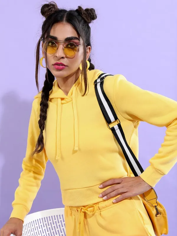  Tokyo Talkies Women Yellow Solid Pullover Hood Sweatshirts