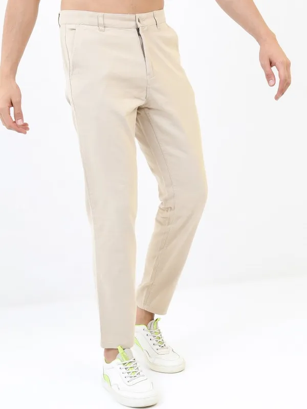  Highlander Men Beige Tapered Fit Solid Casual Trousers