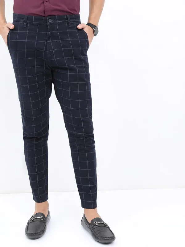  Highlander Men Navy Blue Slim Fit Checked Casual Trousers