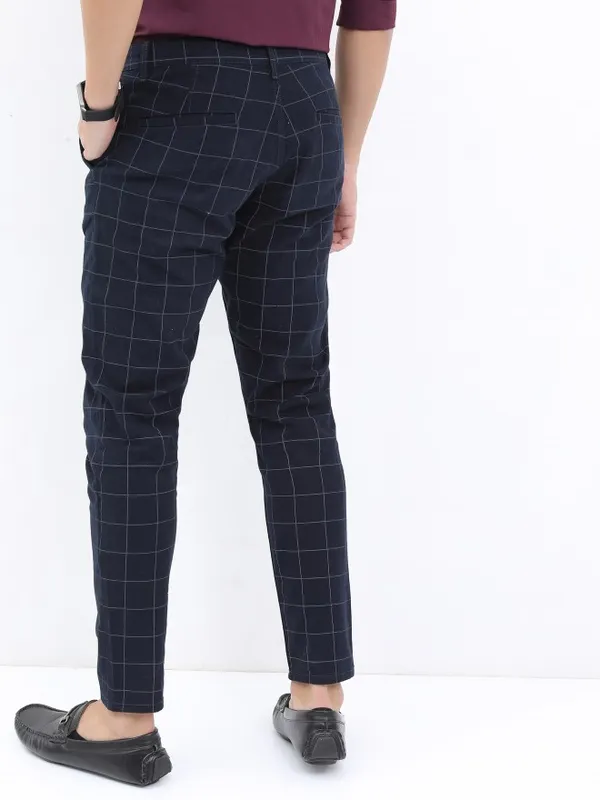  Highlander Men Navy Blue Slim Fit Checked Casual Trousers