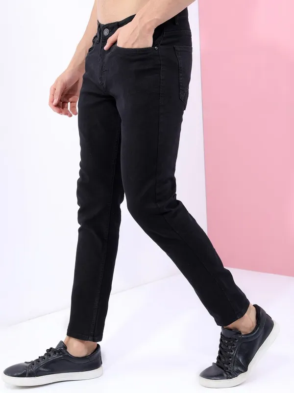  Highlander Men Black Tapered Fit Clean Look Jeans