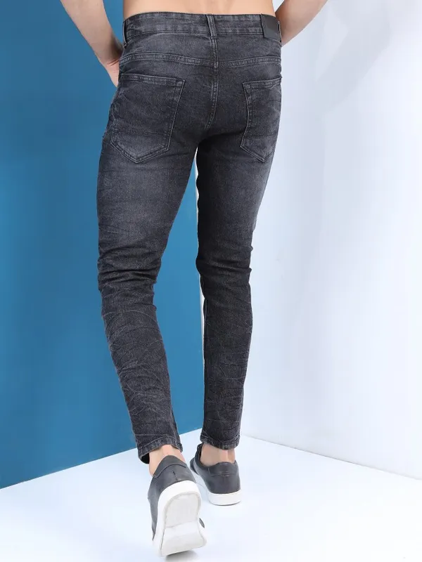  Highlander Men Grey Tapered Fit Clean Look Jeans