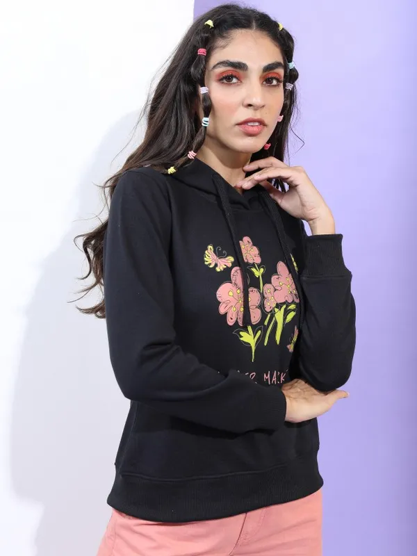  Tokyo Talkies Women Black Printed Pullover Hood Sweatshirts