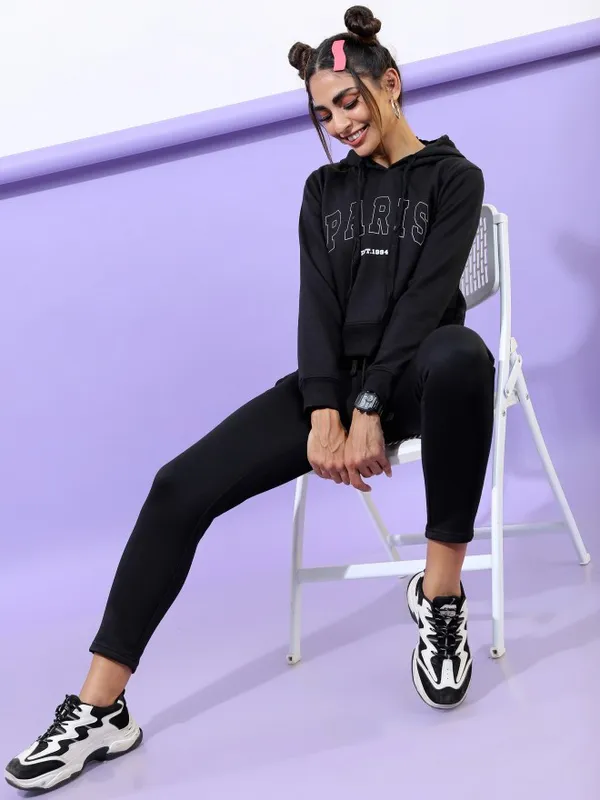  Tokyo Talkies Women Black Printed Pullover Hood Sweatshirts