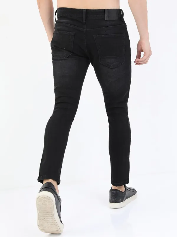  Highlander Men Black Tapered Fit Highly Distressed Jeans