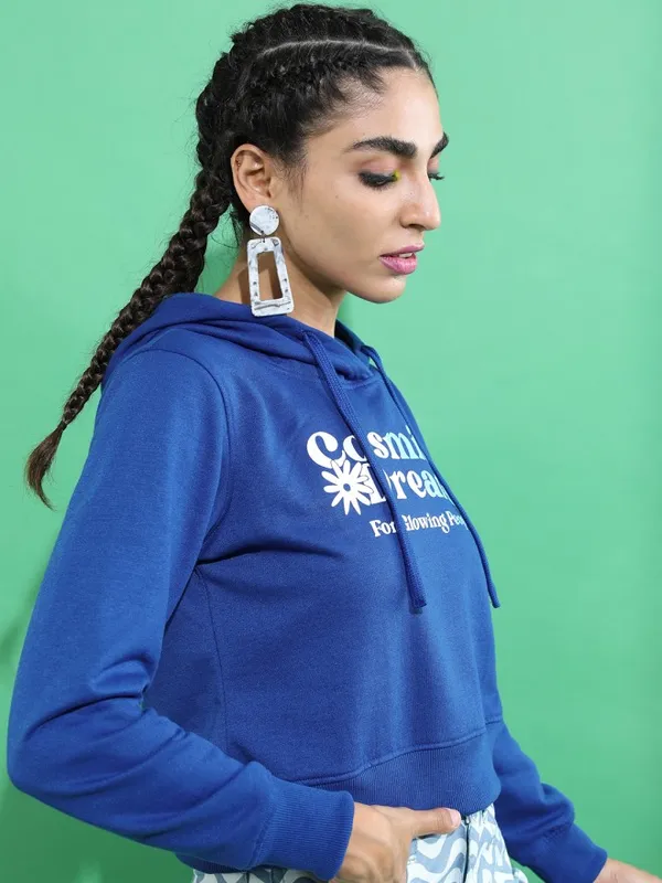  Tokyo Talkies Women Blue Printed Pullover Hood Sweatshirts