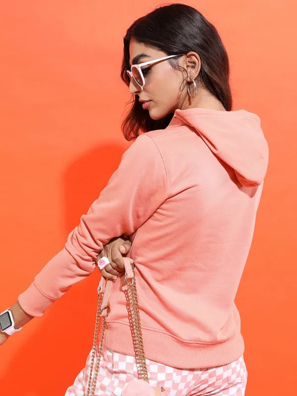  Tokyo Talkies Women Peach Printed Pullover Hood Sweatshirts