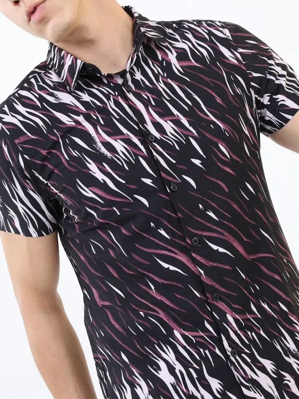  Ketch Men Black Printed Slim Fit Casual Shirts