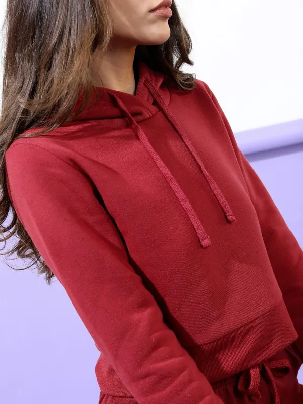  Tokyo Talkies Women Maroon Solid Pullover Hood Sweatshirts