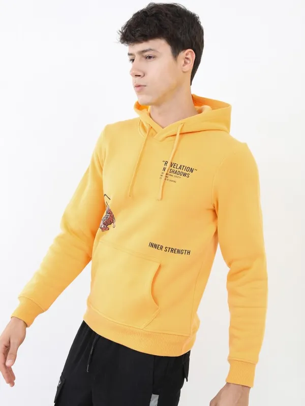  Ketch Men Yellow Hood Pullover Sweatshirts