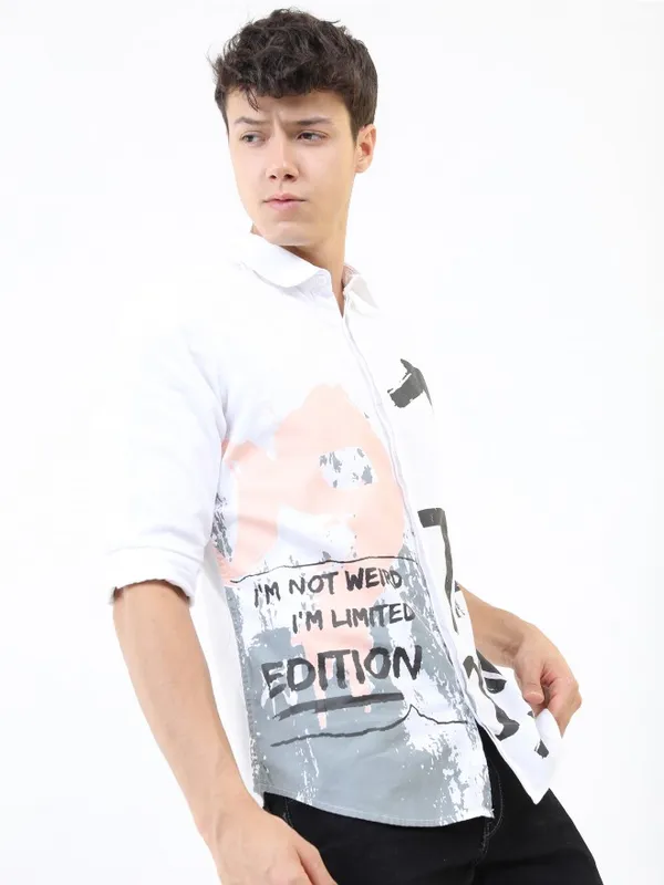  Ketch Men White Printed Slim Fit Casual Shirts
