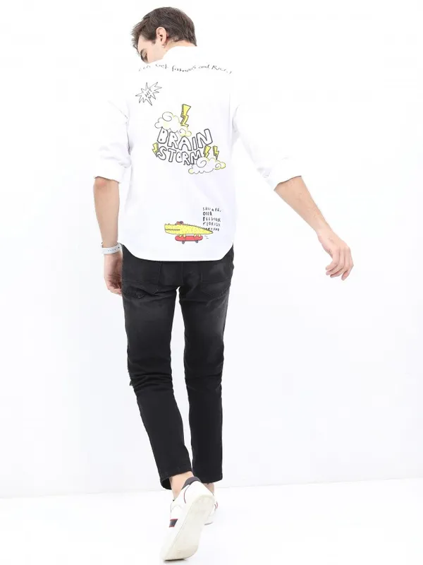  Ketch Men White Printed Slim Fit Casual Shirts