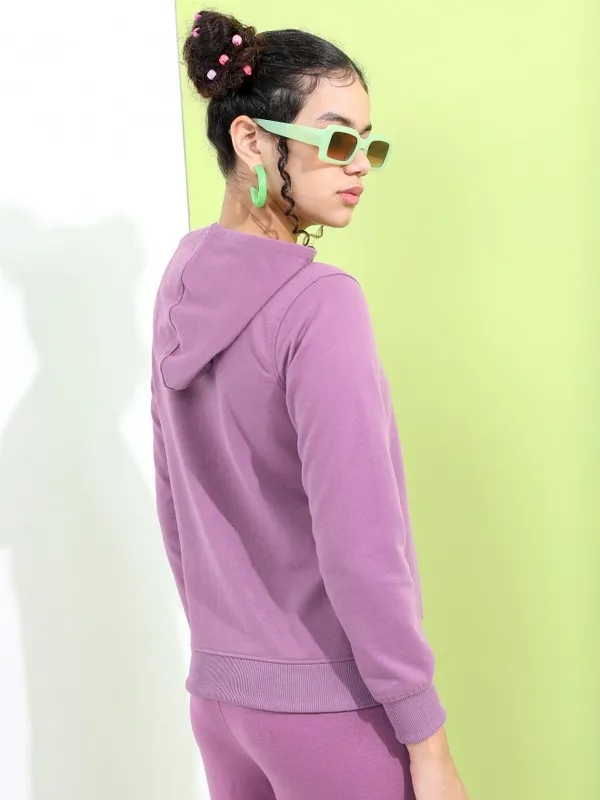  Tokyo Talkies Women Mauve Printed Pullover Hood Sweatshirts