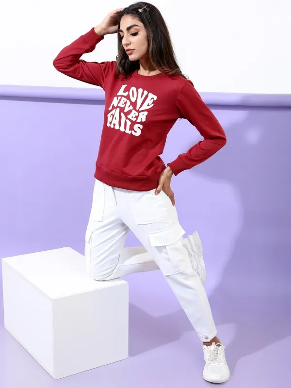  Tokyo Talkies Women Maroon Printed Pullover Round Neck Sweatshirts