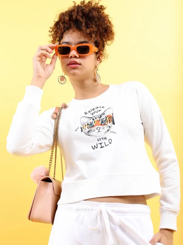  Tokyo Talkies Women White Printed Pullover Round Neck Sweatshirts