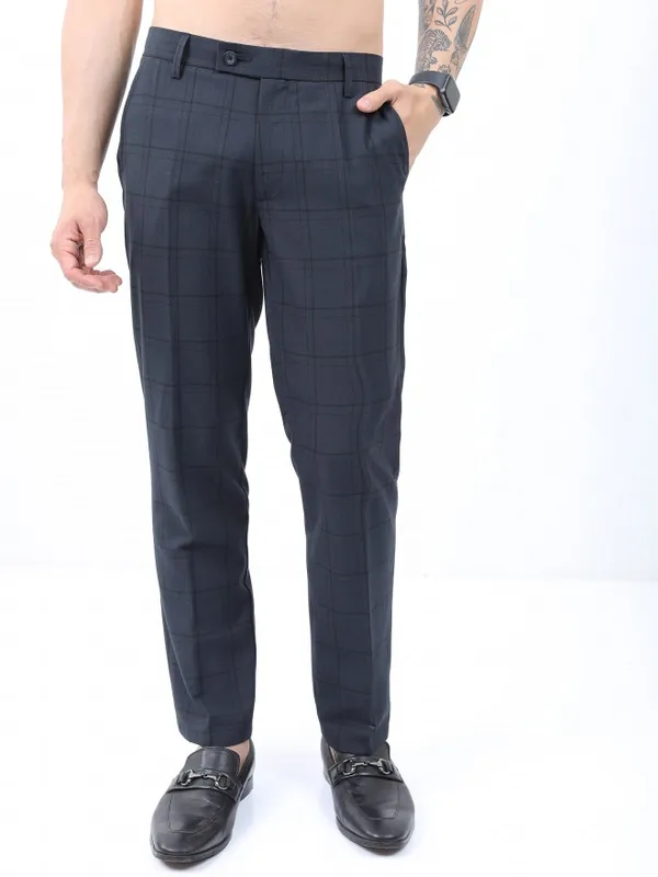  Highlander Men Navy Blue Slim Fit Checked Casual Trousers