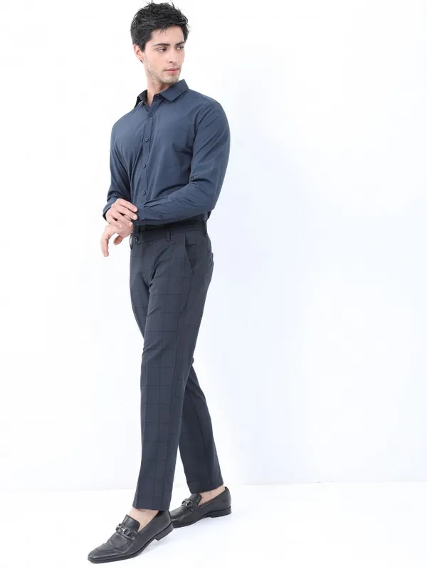  Highlander Men Navy Blue Slim Fit Checked Casual Trousers