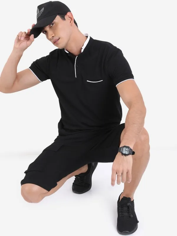  Highlander Men Black Solid Polo Collar Polo T-Shirts