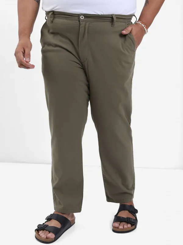  Xtra Ordinary By Highlander Men Olive Slim Fit Solid Casual Trousers