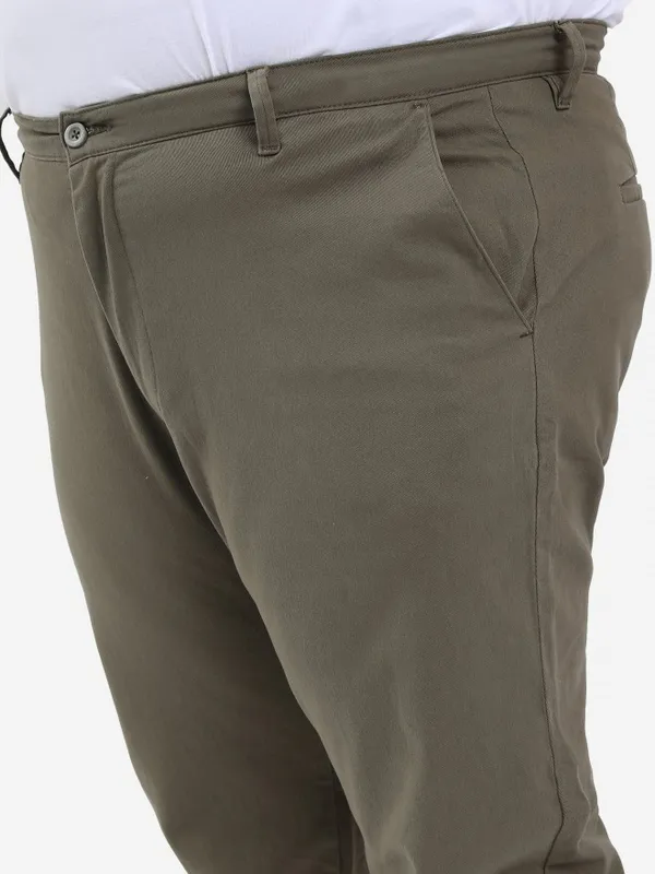  Xtra Ordinary By Highlander Men Olive Slim Fit Solid Casual Trousers