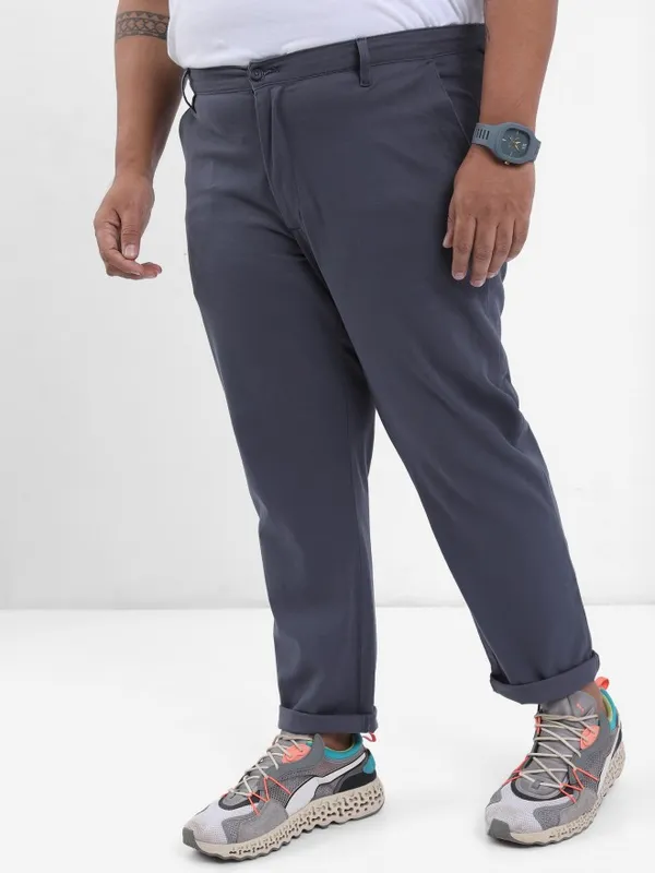  Xtra Ordinary By Highlander Men Grey Slim Fit Solid Casual Trousers