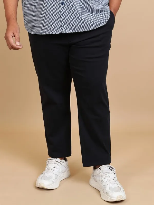  Highlander Men Navy Blue Regular Fit Solid Casual Trousers