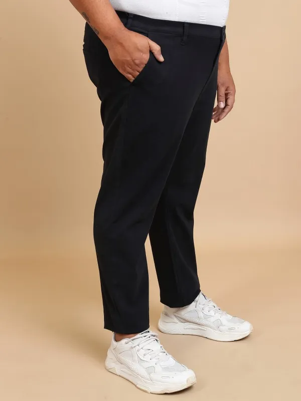  Highlander Men Navy Blue Regular Fit Solid Casual Trousers