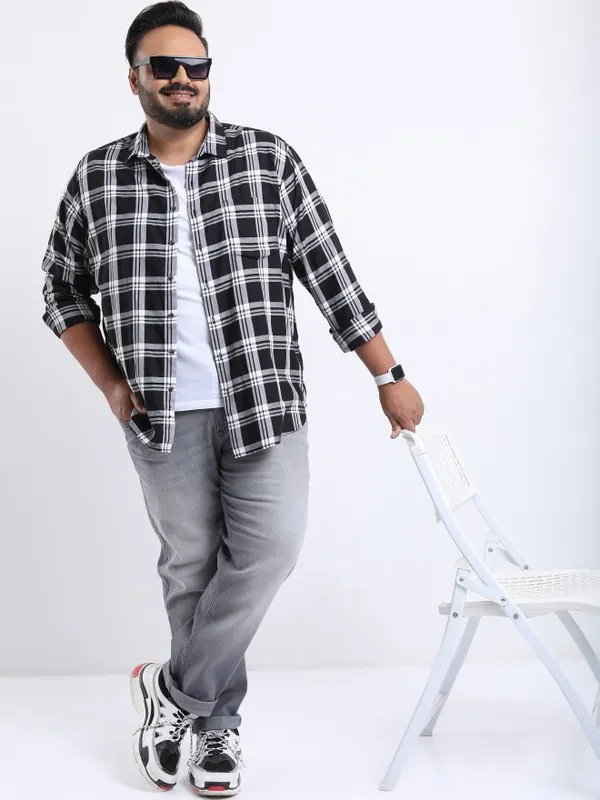 Men Slim Fit Jeans