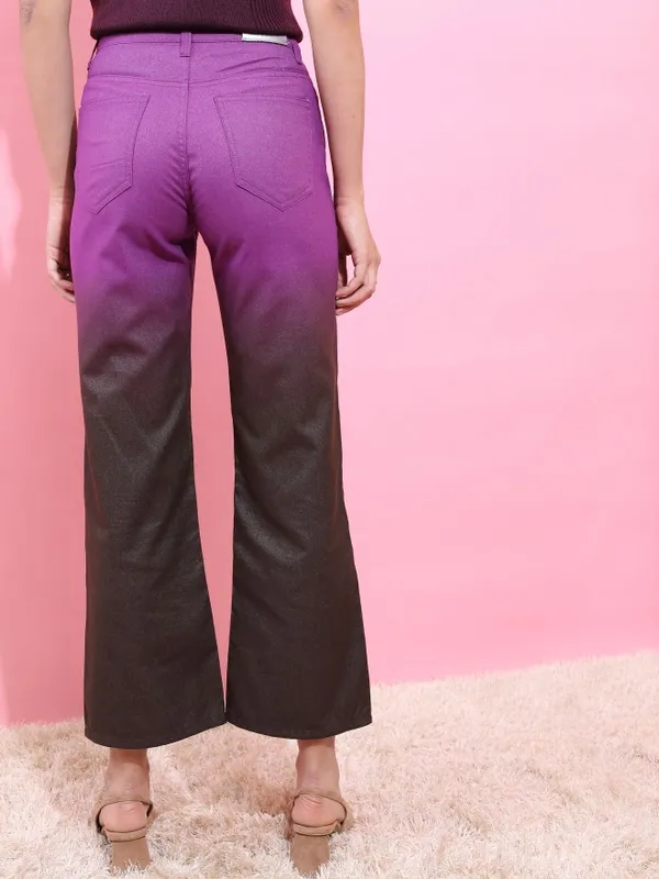  Tokyo Talkies Women Burgundy Flared Clean Look Jeans
