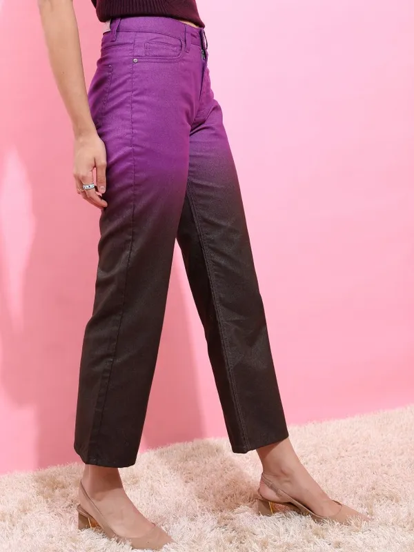  Tokyo Talkies Women Burgundy Flared Clean Look Jeans