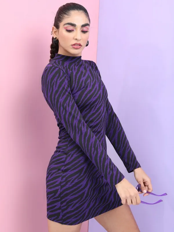  Tokyo Talkies Women Multi Self Design Bodycon Dresses