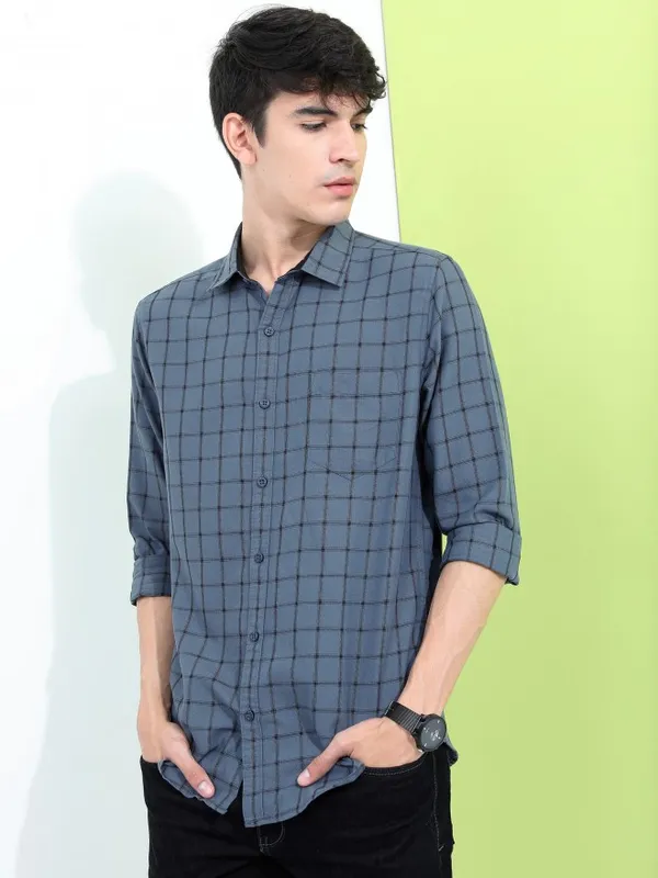 Men Slim Fit Casual Shirt