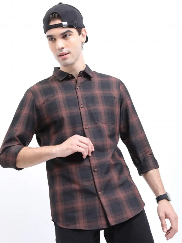  Highlander Men Black Checked Slim Fit Casual Shirts